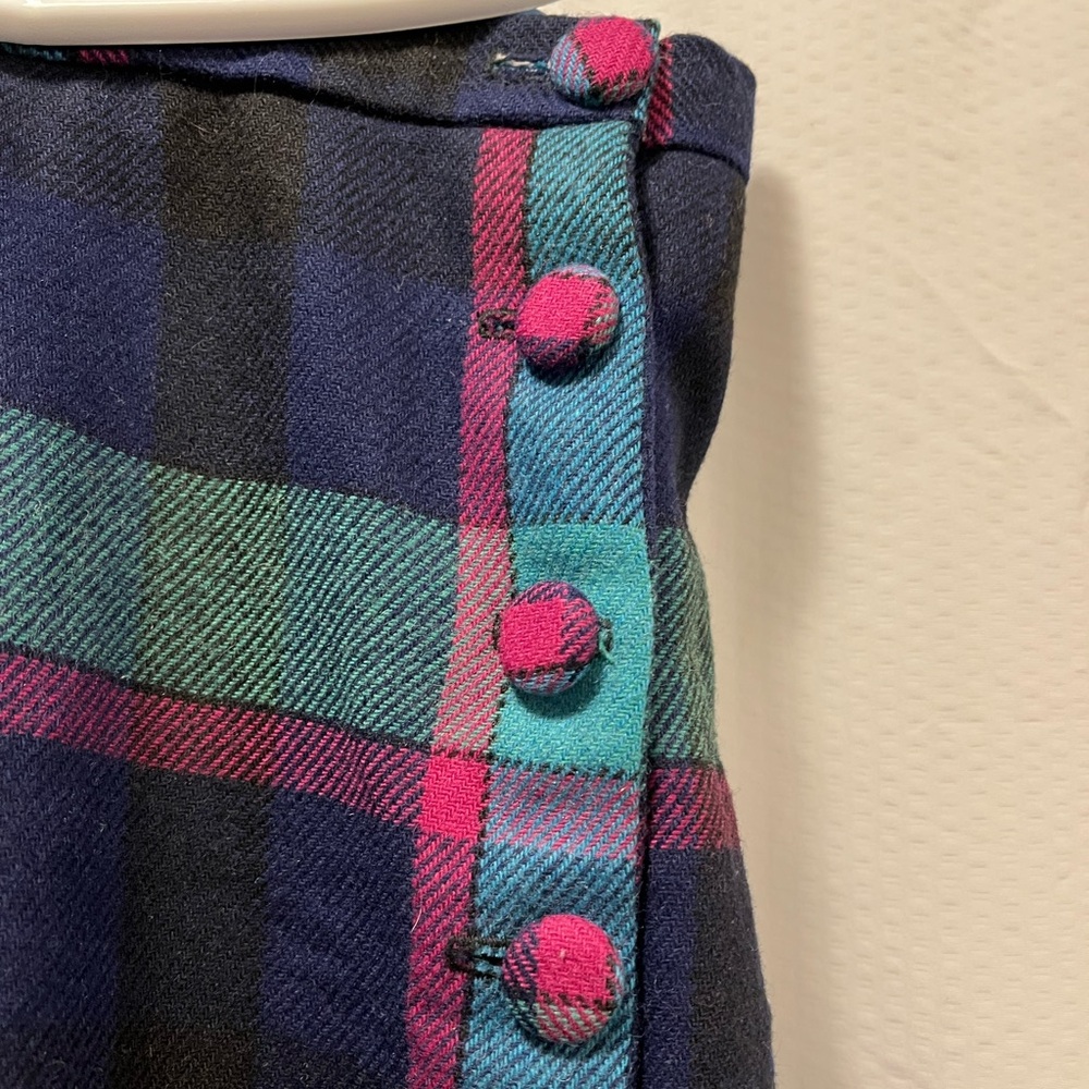 Vintage Plaid Skirt - Picture 3 of 3